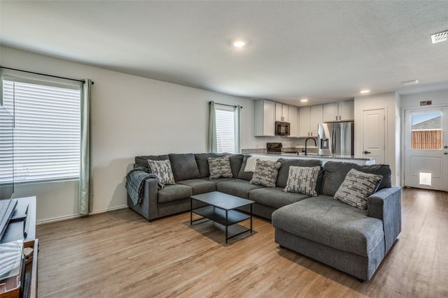 402 Mahogany Lane, Princeton, TX 75407