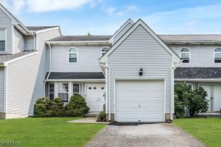12 Munsee Trl, Branchburg Twp., NJ 08876