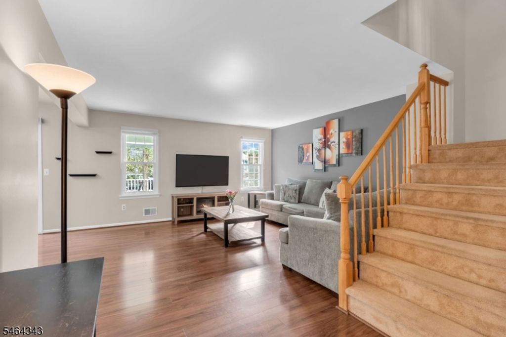 12 Munsee Trl, Branchburg Twp., NJ 08876 — photo 2