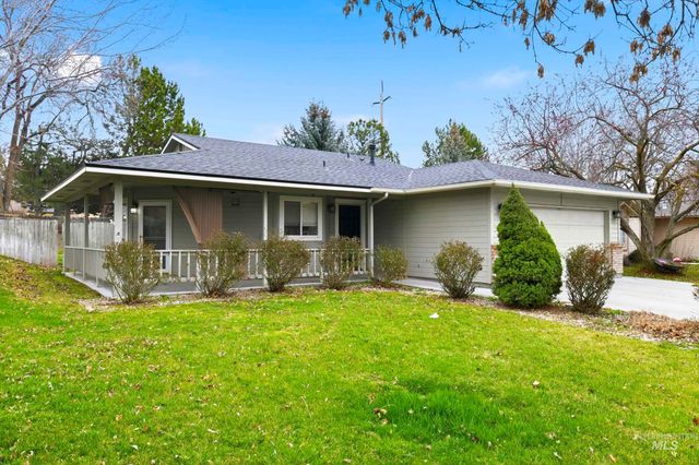 7348 N Crewe Ave, Boise, ID 83714