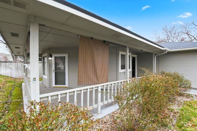 7348 N Crewe Ave, Boise, ID 83714