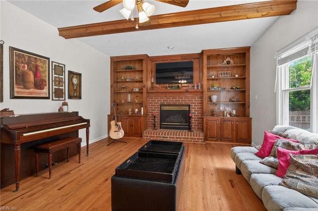 1004 Marlbank CT, Chesapeake, VA 23322