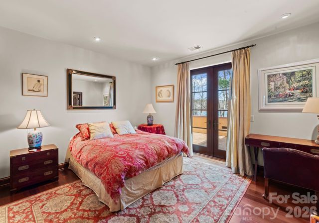 201 Brawley Harbor Place, Mooresville, NC 28117