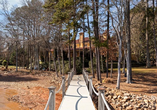 201 Brawley Harbor Place, Mooresville, NC 28117