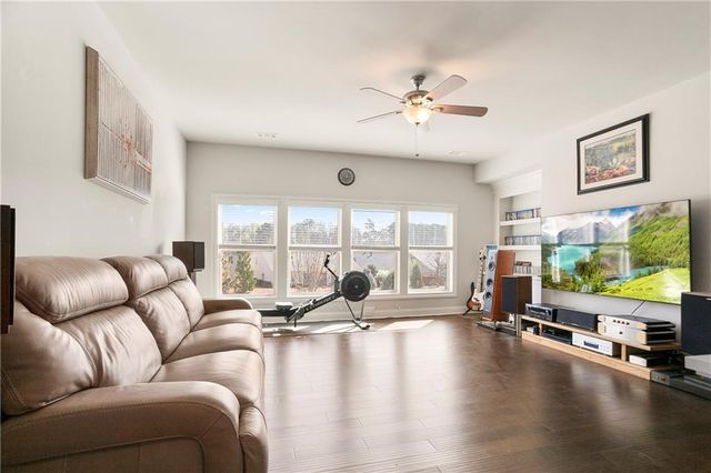 4051 Laura Jean Way, Buford, GA 30518