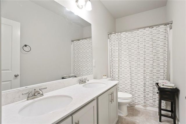 4051 Laura Jean Way, Buford, GA 30518