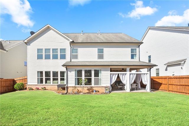 4051 Laura Jean Way, Buford, GA 30518