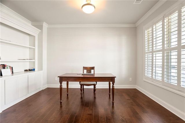 4051 Laura Jean Way, Buford, GA 30518