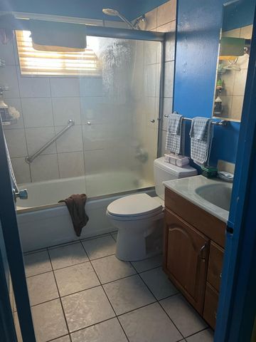 1585 Neihart Ave, Sacramento, CA 95832