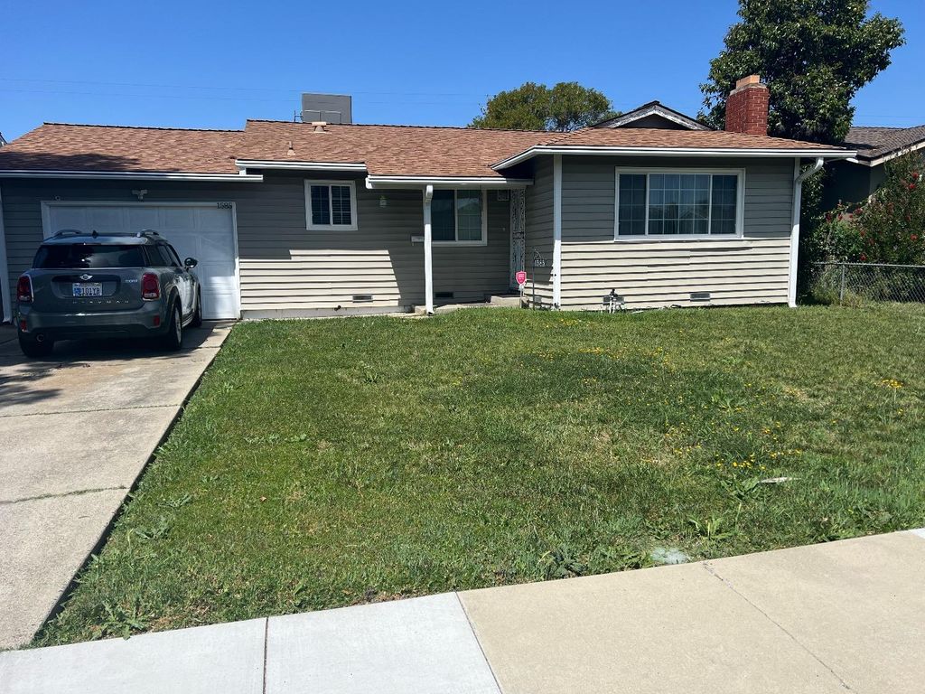 1585 Neihart Ave, Sacramento, CA 95832