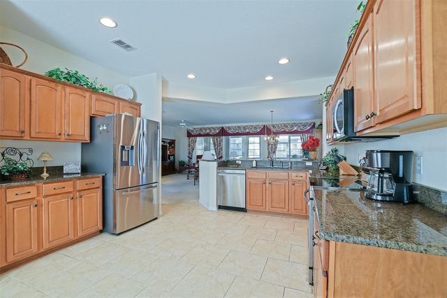 9495 SE 130TH PLACE ROAD, Summerfield, FL 34491