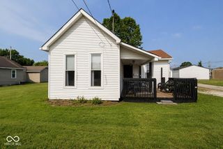 50 S Front Street, Whiteland, IN 46184