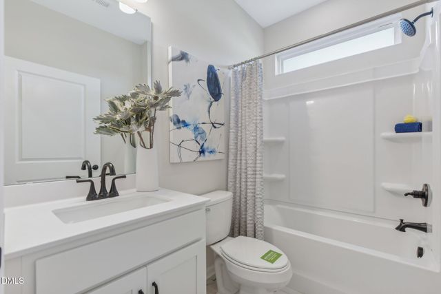 122 Smith Farms Drive, Lillington, NC 27546