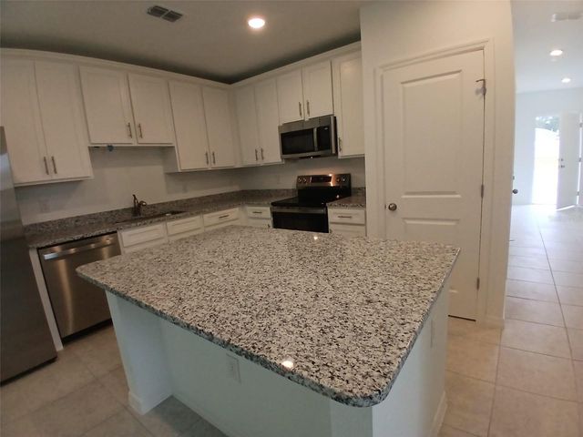1826 FAN PALM DRIVE, Davenport, FL 33897