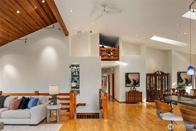 3109 181st Avenue NE, Redmond, WA 98052