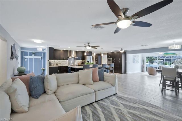 5943 Baker CT, Fort Myers, FL 33919