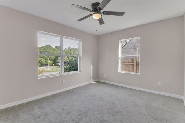 1310 Elmwood Drive, Cedar Hill, TX 75104