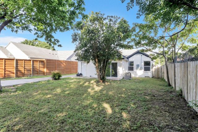 1310 Elmwood Drive, Cedar Hill, TX 75104