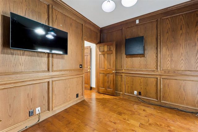 3465 Brush Creek Road, Oklahoma City, OK 73120