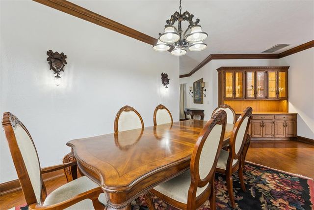 3465 Brush Creek Road, Oklahoma City, OK 73120