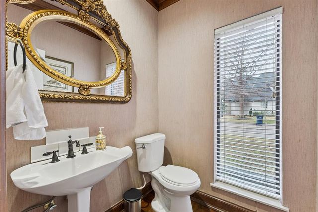 3465 Brush Creek Road, Oklahoma City, OK 73120