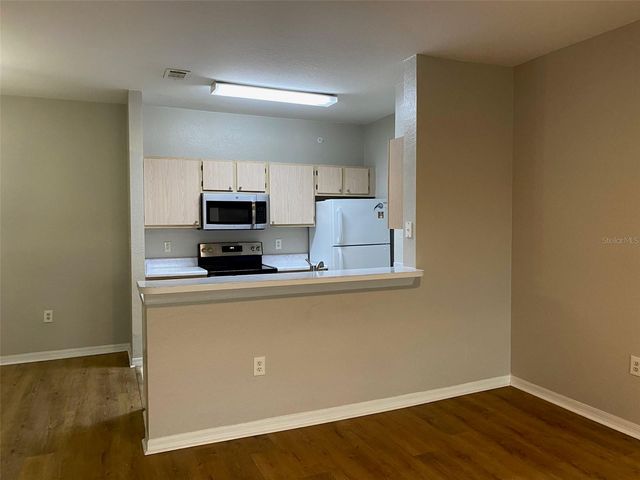 5447 VINELAND ROAD 1303, Orlando, FL 32811