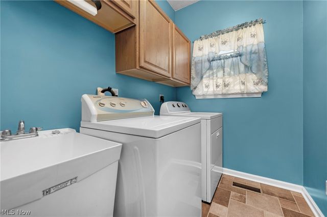 8845 Ashlyn Court, Olmsted Falls, OH 44138