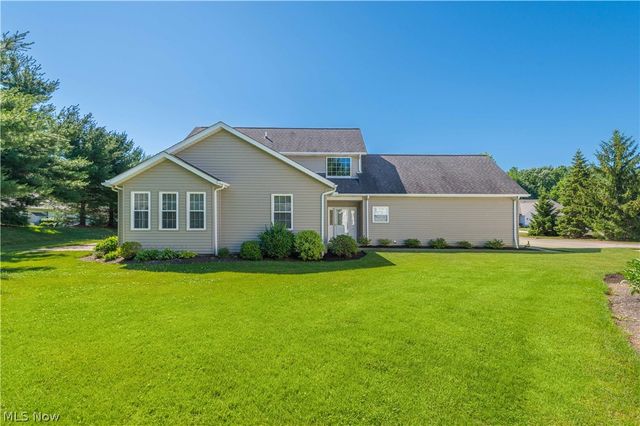 8845 Ashlyn Court, Olmsted Falls, OH 44138