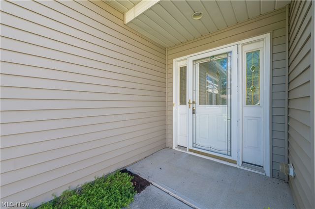 8845 Ashlyn Court, Olmsted Falls, OH 44138