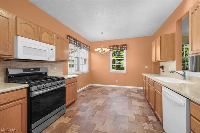 8845 Ashlyn Court, Olmsted Falls, OH 44138