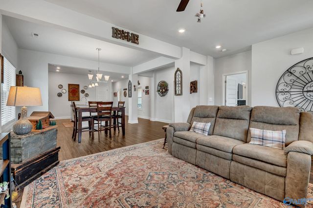 17258 Brooklawn Street, Athens, AL 35611