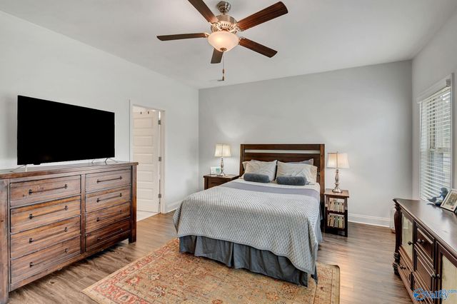 17258 Brooklawn Street, Athens, AL 35611