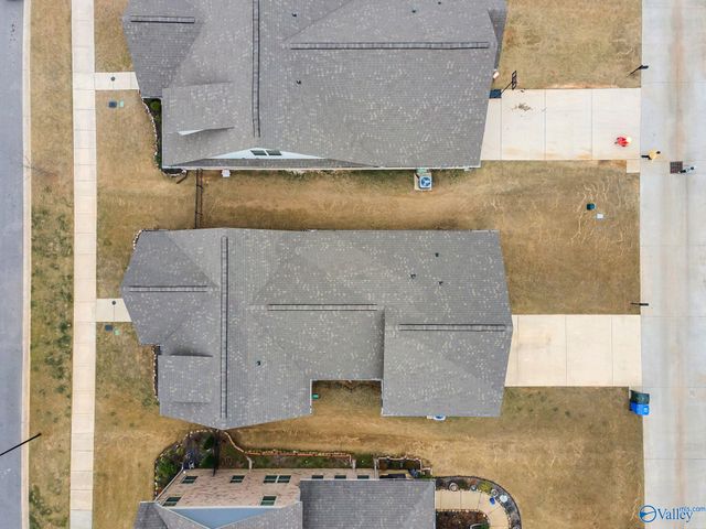 17258 Brooklawn Street, Athens, AL 35611