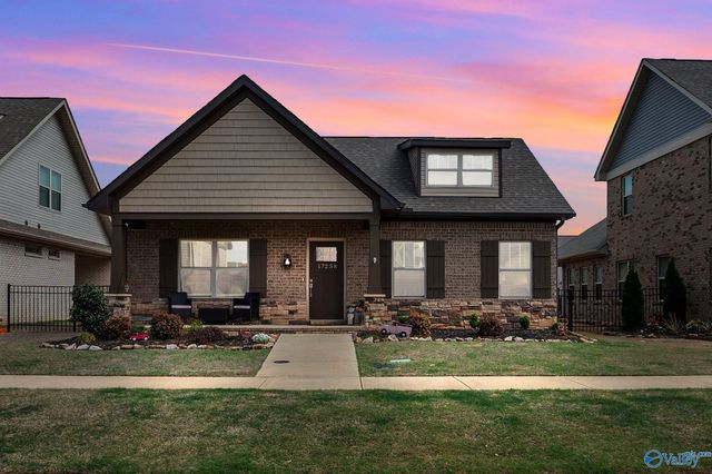 17258 Brooklawn Street, Athens, AL 35611