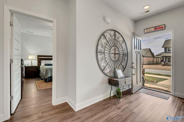 17258 Brooklawn Street, Athens, AL 35611