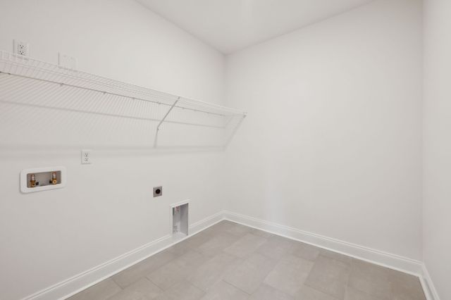 1086 Large Poppy Dr, La Vergne, TN 37086