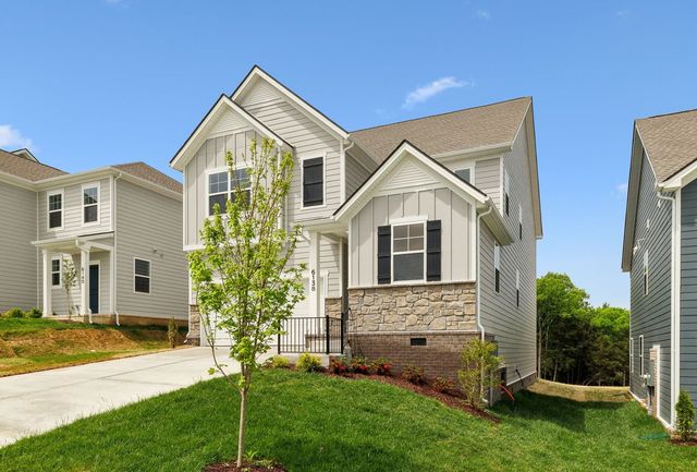 1086 Large Poppy Dr, La Vergne, TN 37086