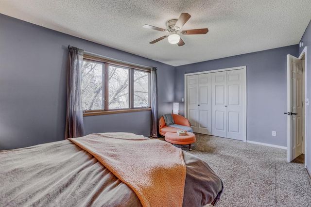 14050 37th Avenue N, Plymouth, MN 55447