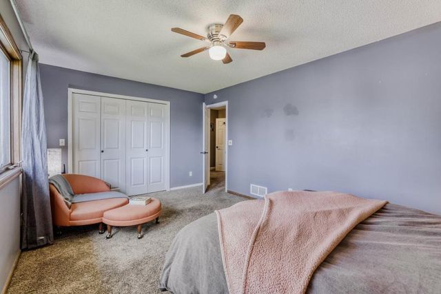 14050 37th Avenue N, Plymouth, MN 55447