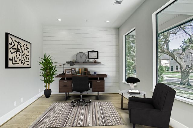 3906 Marquette Street, West University Place, TX 77005