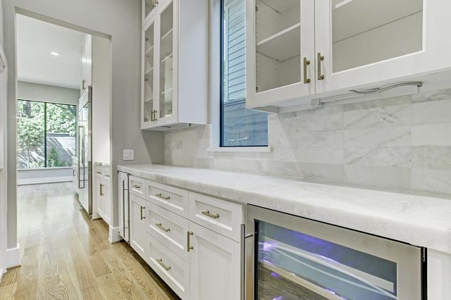 3906 Marquette Street, West University Place, TX 77005