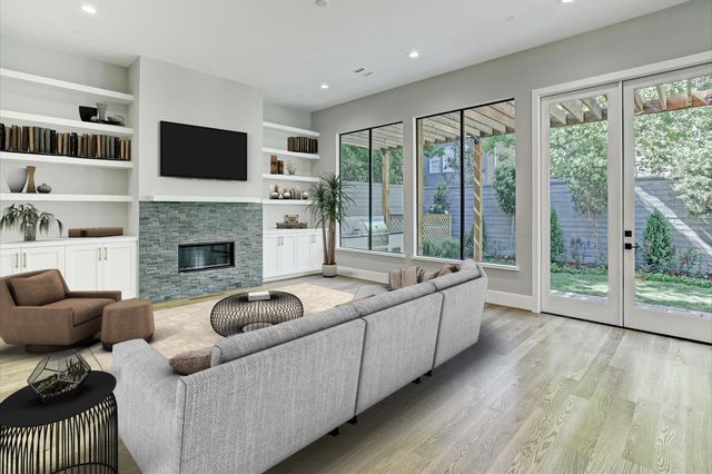 3906 Marquette Street, West University Place, TX 77005