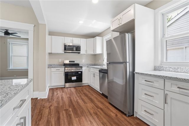 926 Morton St, New Castle, PA 16101