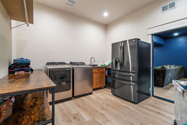 13331 Peaceful Way, Nampa, ID 83686