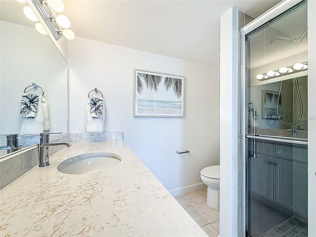 7425 BAY ISLAND DRIVE S 105, South Pasadena, FL 33707