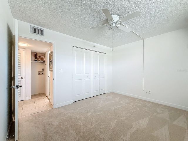 7425 BAY ISLAND DRIVE S 105, South Pasadena, FL 33707