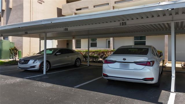 7425 BAY ISLAND DRIVE S 105, South Pasadena, FL 33707