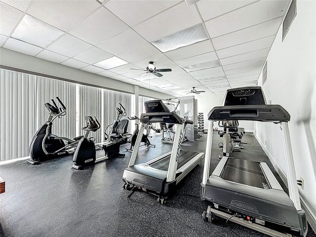 7425 BAY ISLAND DRIVE S 105, South Pasadena, FL 33707