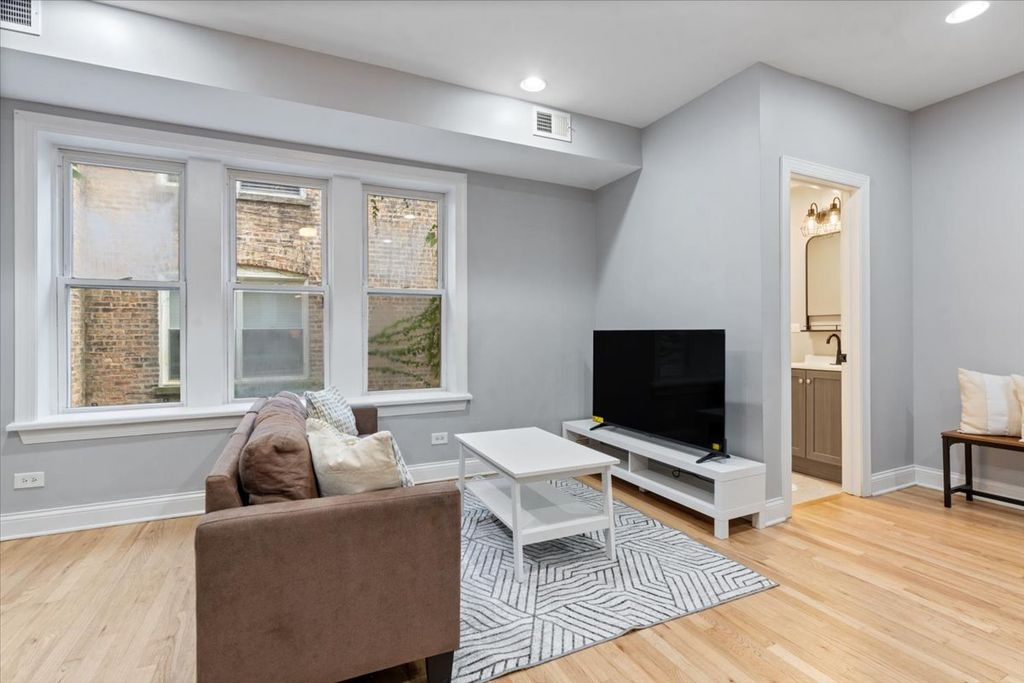 6812 N Wayne Avenue 3E, Chicago, IL 60626 — photo 4
