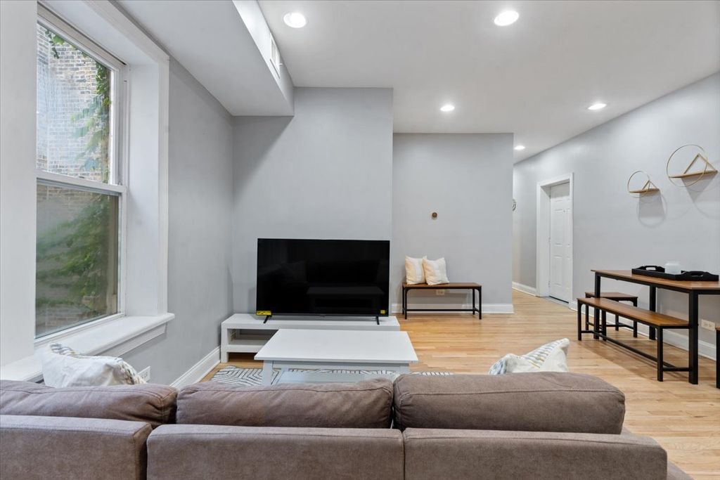 6812 N Wayne Avenue 3E, Chicago, IL 60626 — photo 5